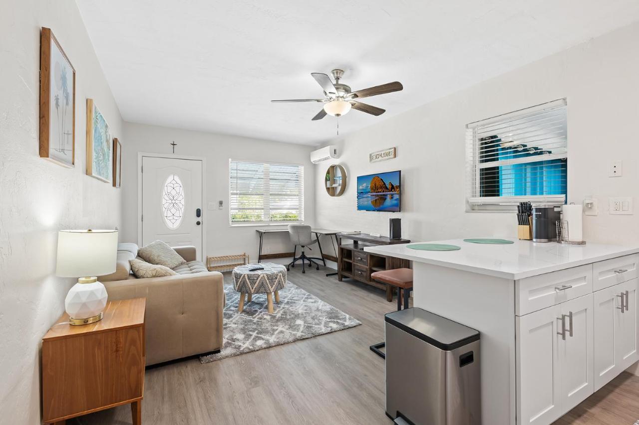 Comfy Bnb W/ King Bed + Work/Travel + Beach 8 Min Hallandale Beach Esterno foto