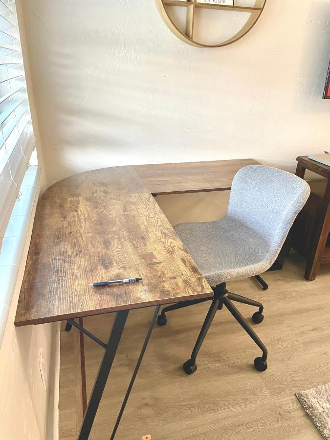 Comfy Bnb W/ King Bed + Work/Travel + Beach 8 Min Hallandale Beach Esterno foto